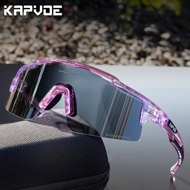 Lentes de sol fotocromáticos UV 400 para actividades al aire libre.