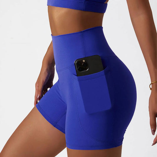 Pantalon corto de cintura alta  con efecto push up y realce de cadera con bolsillo para deporte.
