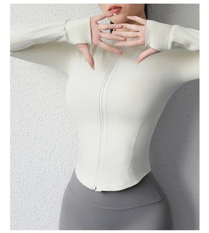 Chaqueta deportiva corta de yoga para mujer